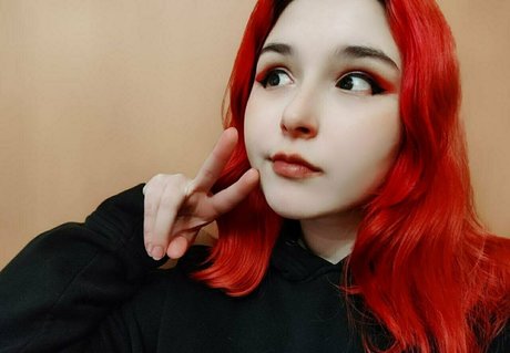 skarleeet star art pictures