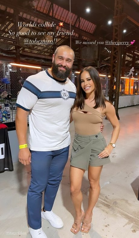 Charly Arnolt sexy pornstar pics