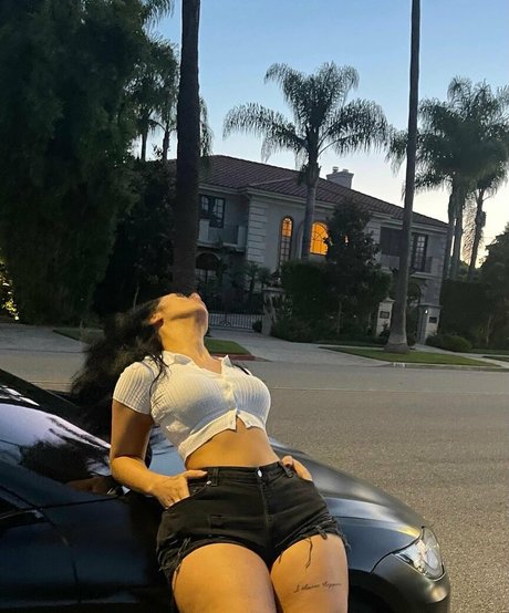 Amela Omor pornstar sexy photos