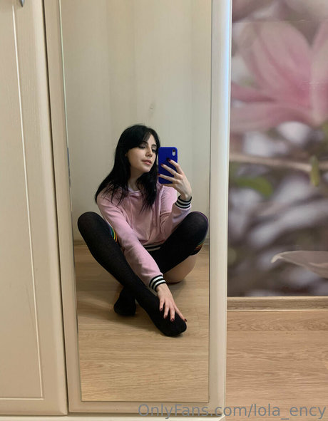 lola ency adult star archive