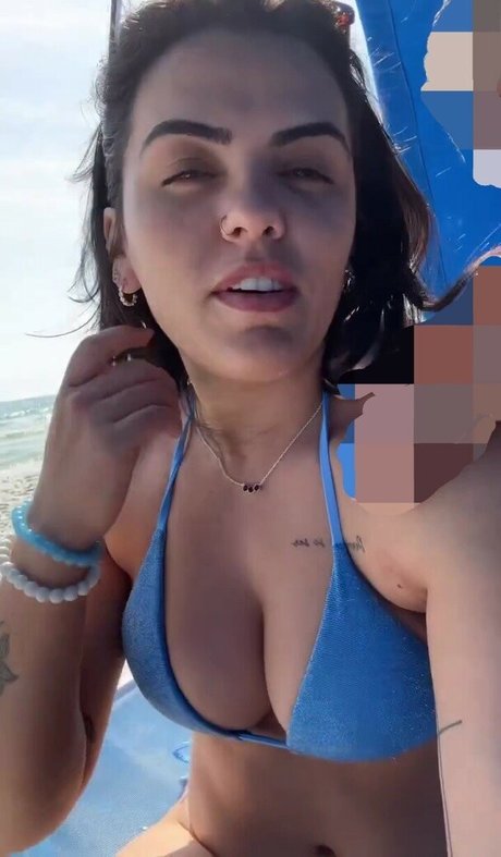 Sunaika Bruna hot star photo