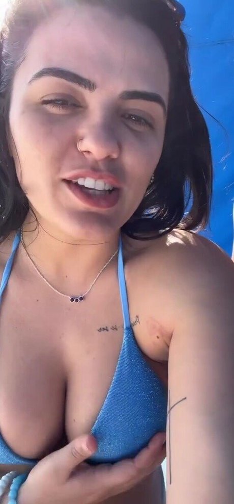 Sunaika Bruna star sexy photos