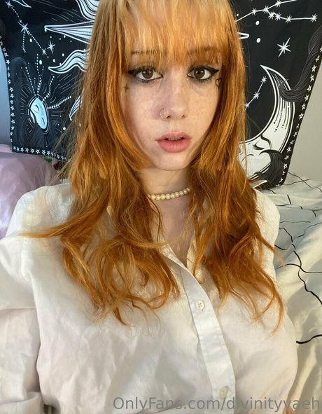 divinesolesandtoes model nude pics