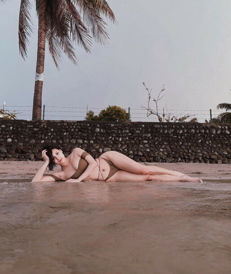 Criselda Alvarez pornstar pretty pic