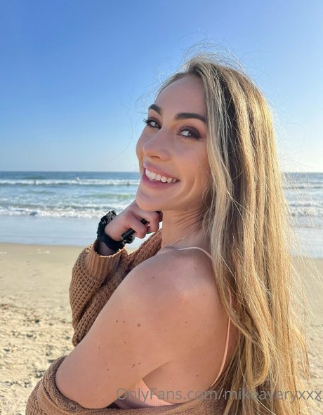 mikeaveryxxx model perfect pic