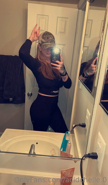 acidchelle 0 top star pics