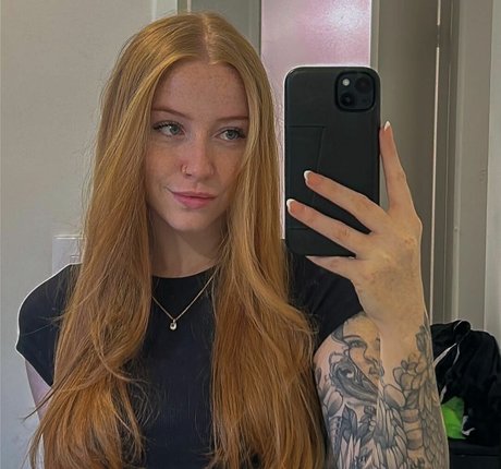 Little miss red pornstar nice img