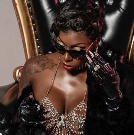 Ebony Mystique actress photo