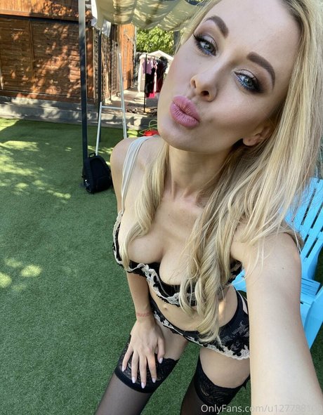 anna mommyx pornstar erotic photos