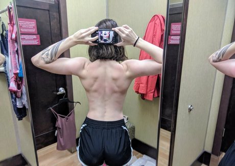 brunettefivefootfour model beautiful pics