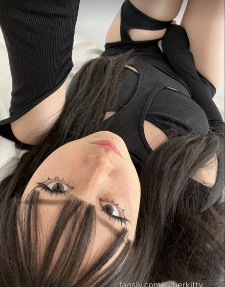 cyberkitty_____ best model pics