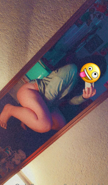 laylaaleighh pretty model galleries