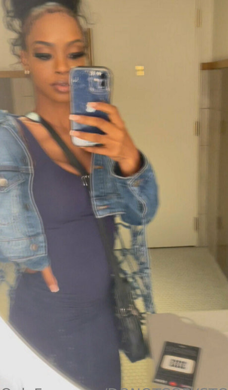 rhondap model high quality photos