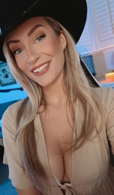 BasicWitGirl pornstar hd archive