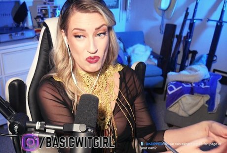 BasicWitGirl high quality model pictures