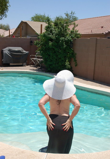 kamcamcamsfree model sexy picture