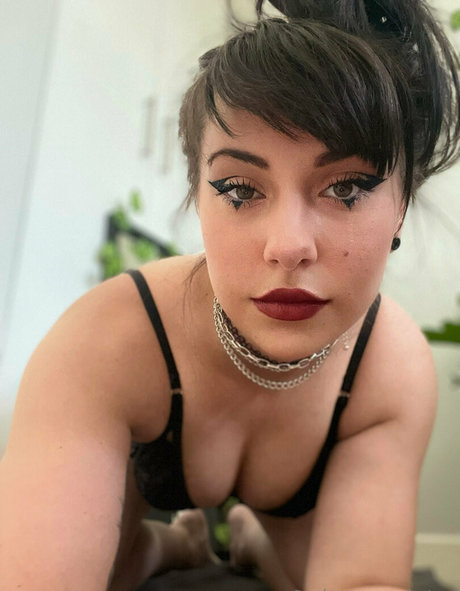 alyssa winter free star images