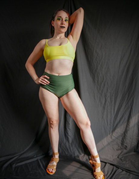 SunfyreTv star pretty gallery