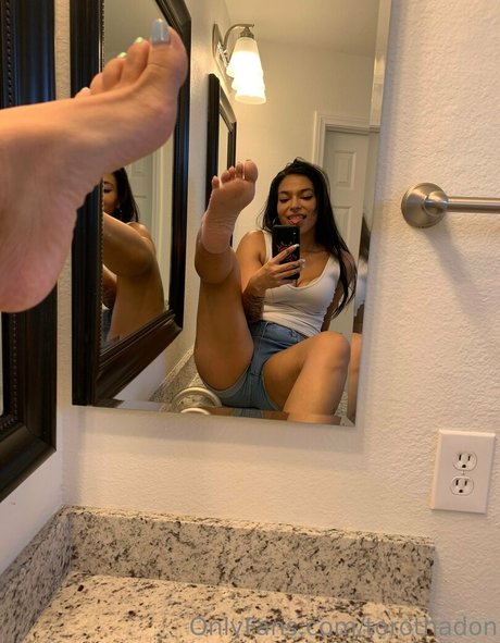 torothadon star pretty image