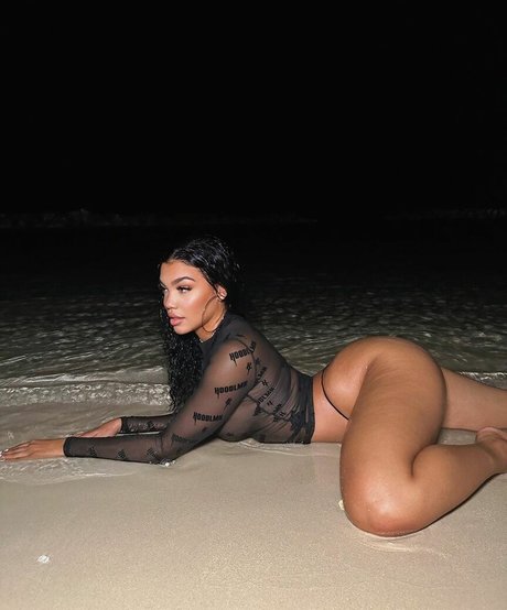 xttiona star top image