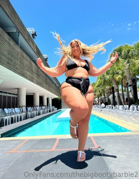 thebigbootybarbie2 high quality model picture