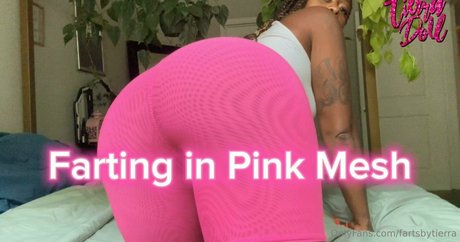 fartsbytierra model erotic photos