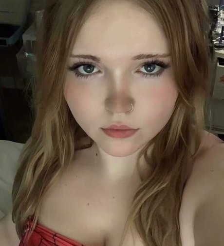 yourstrulysav pornstar adult gallery