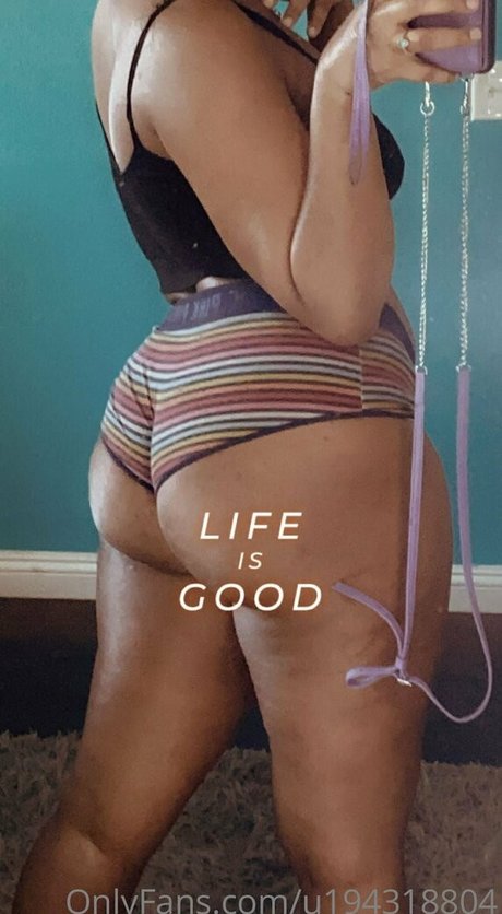 keiland naked pornstar img