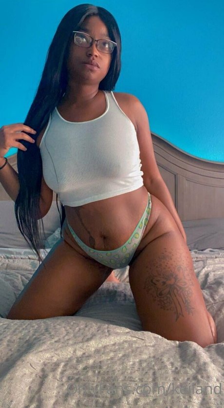 keiland model art galleries