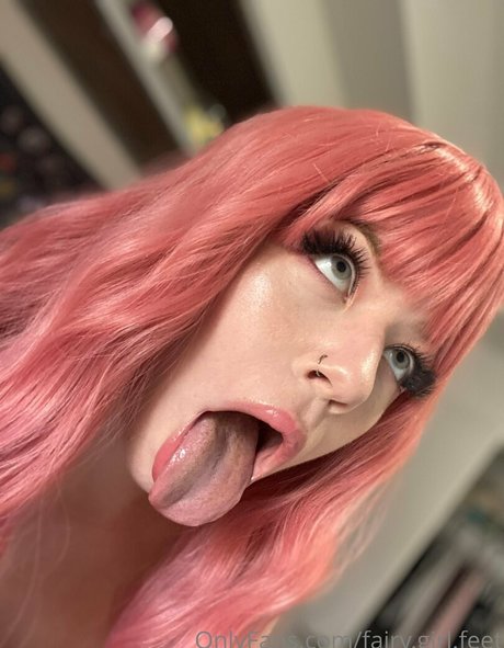 fairy girl feet naked star pic