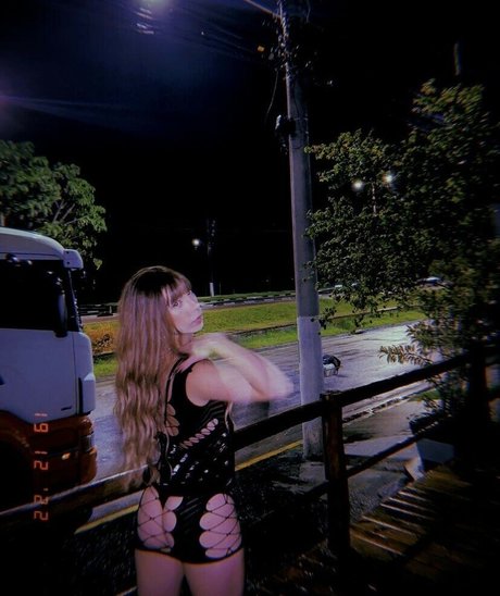 Lavinia Britto art actress photo