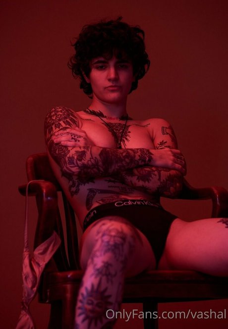 yourfavoritetomboy star sexy picture