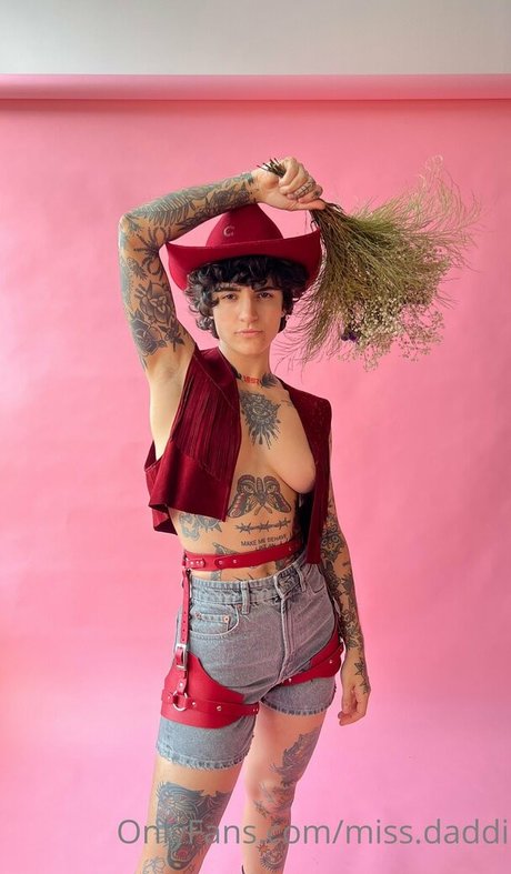 yourfavoritetomboy model xxx photos