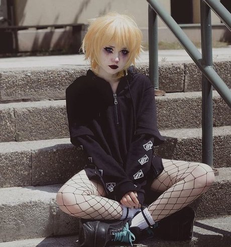 Anzujaamu art actress photo