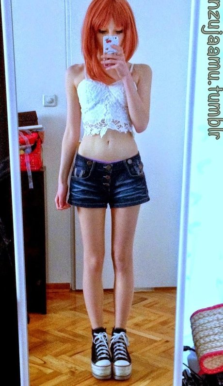 Anzujaamu nudes actress pics