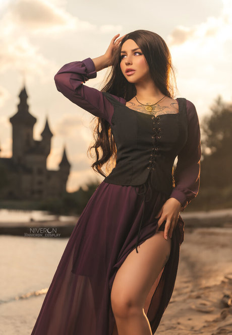 Niveron Cosplay sexy actress photos