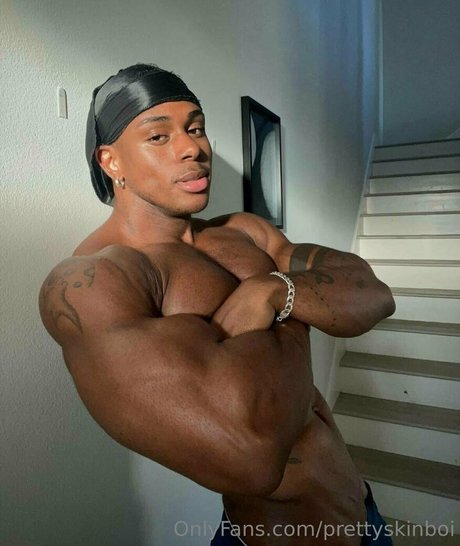 prettyskinboi hot pornstar pic
