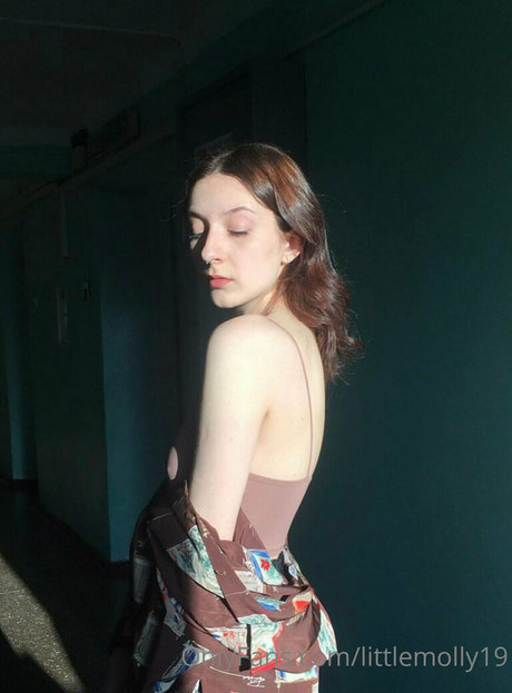 pppoisonnnivy star erotic photos