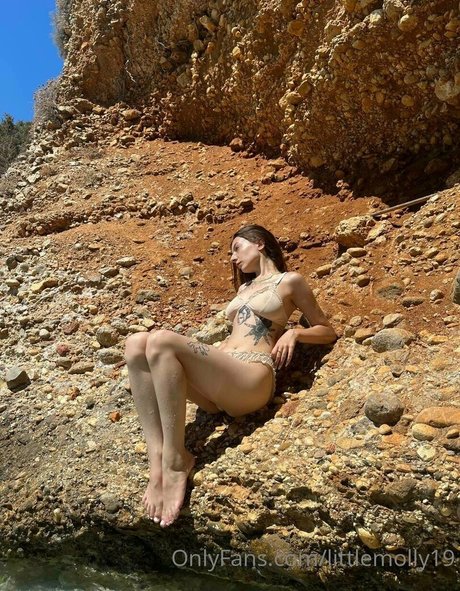 pppoisonnnivy adult model image