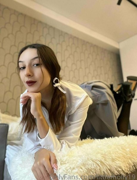 pppoisonnnivy naked model archive