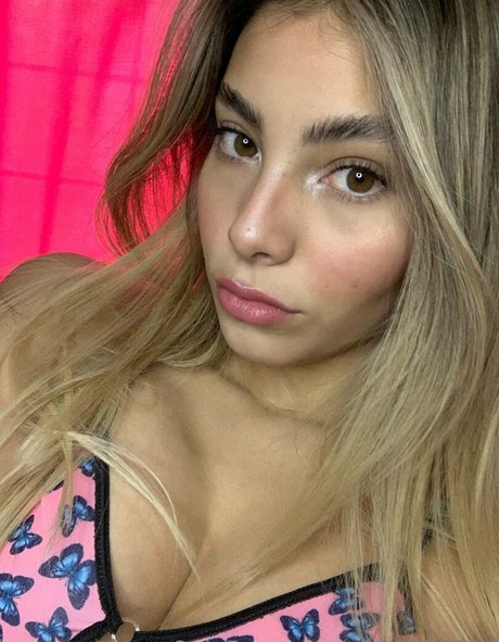 kendallbelmont sexy actress picture