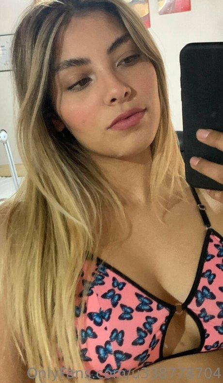 kendallbelmont art actress img