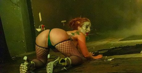 Rowanfox erotic star gallery