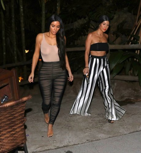 chubby blonde onlyfans sexy nude photos