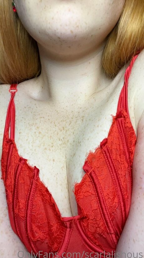 scarlalishous exclusive star pictures