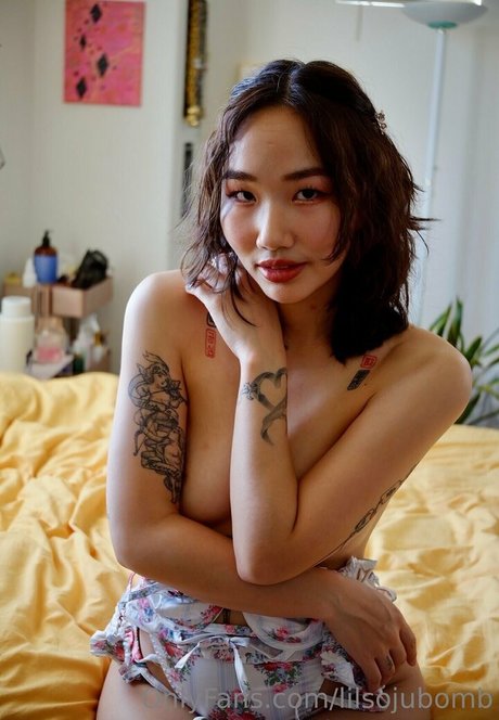 lilsojubomb naked star photos