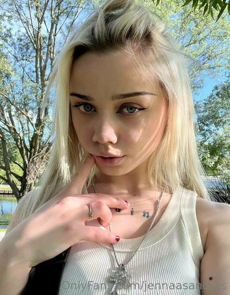 jennaasanders model pornographic images