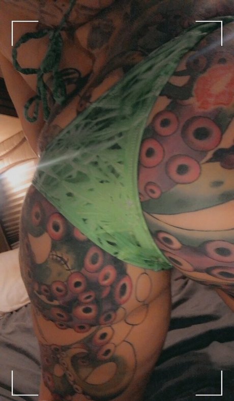 cherryrayxx nude actress galleries