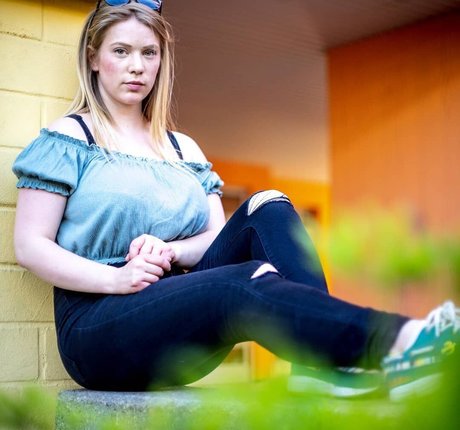 Laura Katz model perfect pic