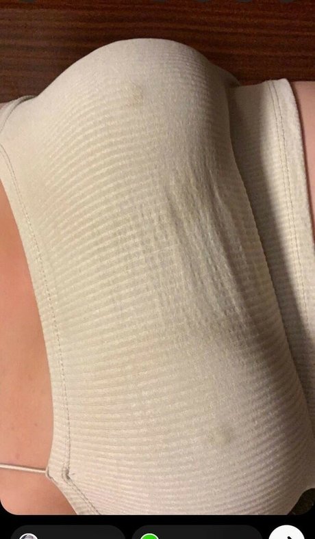 Nika Arven model best picture